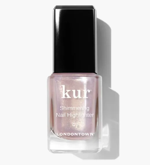 Shimmering Nail Highlighter